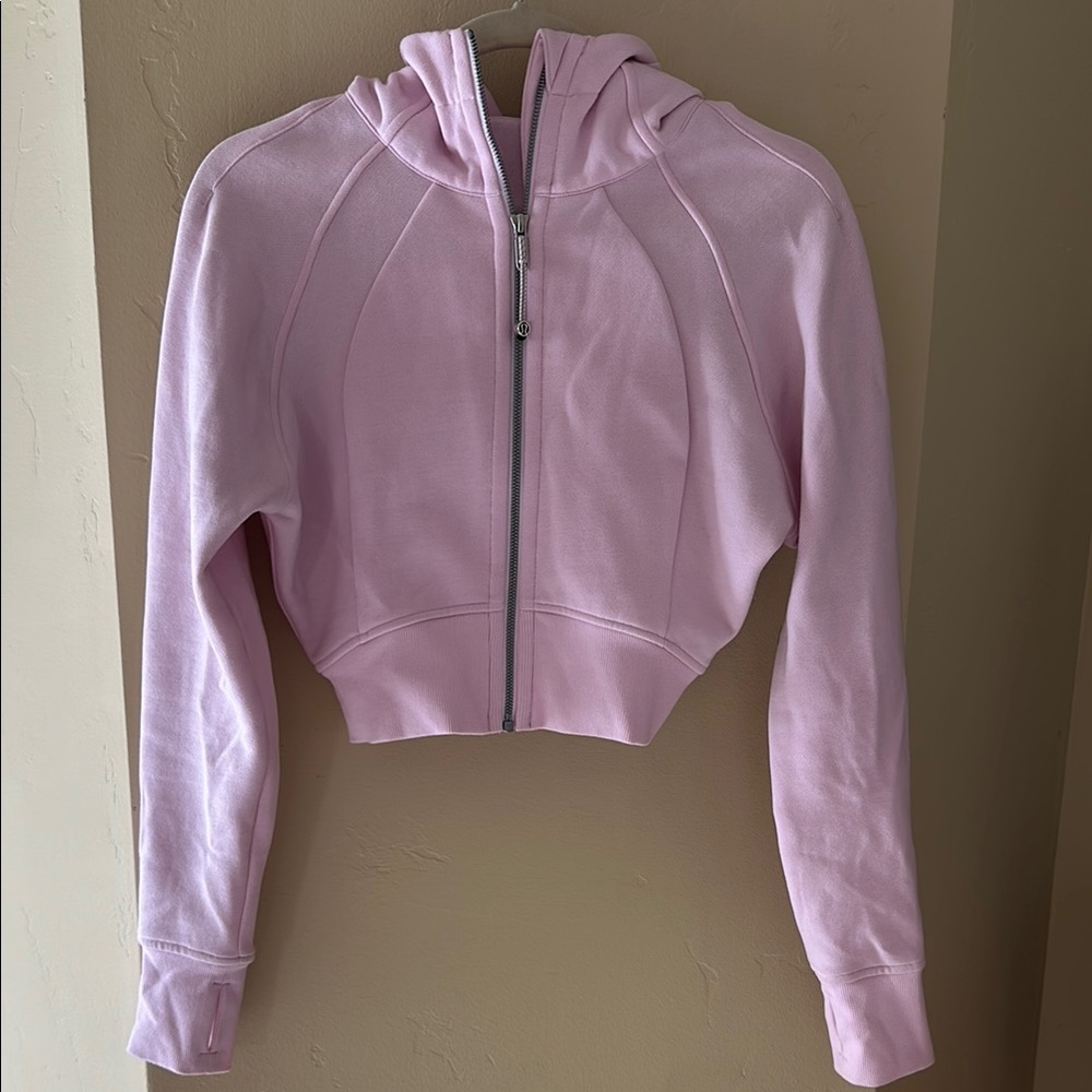 Lululemon Cropped Scuba Hoodie (light pink)